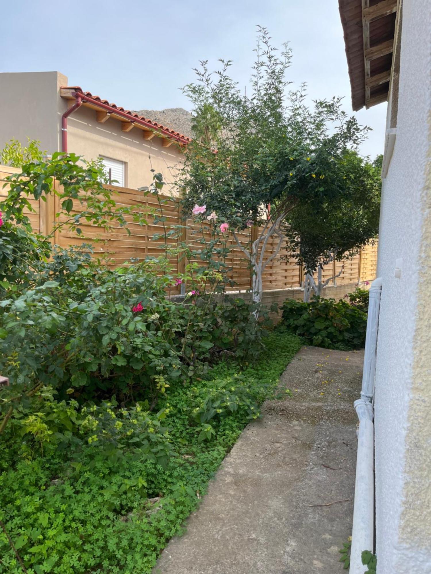 Kamera House Khordhákion Exterior photo